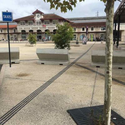 Borne de défense anti vehicule bélier - borne SAFELY