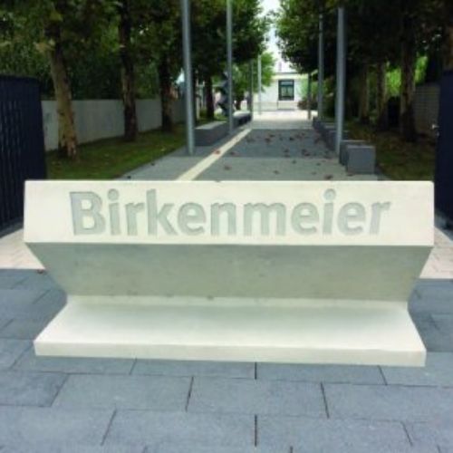 borne de defense en béton anti véhicule belier borne safely par Urban-Protect